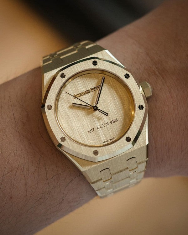 /MENS WATCH /AUDEMARS_PIGUET ROYAL OAK QUARTZ