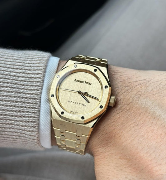 /MENS WATCH /AUDEMARS_PIGUET ROYAL OAK QUARTZ